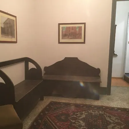 The Saint's Library Loft In Historical Palace Neapol