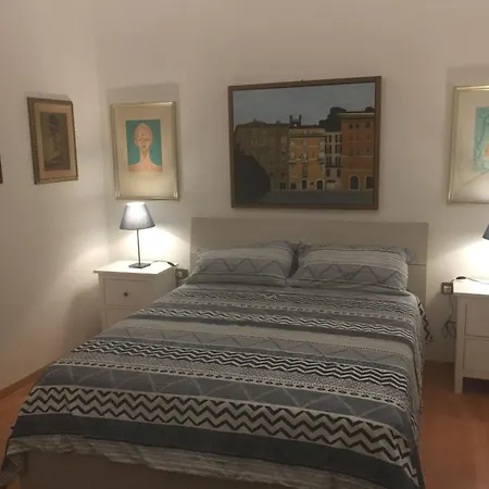 דירה The Saint's Library Loft In Historical Palace