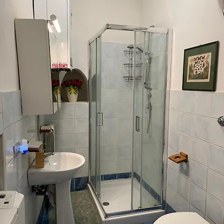 דירה The Saint's Library Loft In Historical Palace נאפולי